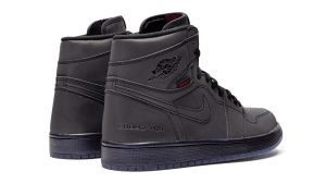 Air Jordan 1 Retro High Zoom Fearless