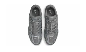 Nike P-6000 Metallic Cool Grey
