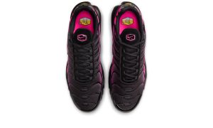 Nike Air Max Plus Black Hyper Pink
