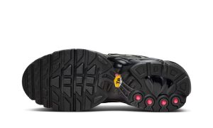 Nike Air Max Plus SE Black Chrome (W)