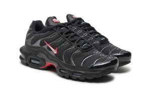 Nike Air Max Plus Black University Red Metallic Silver