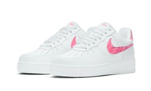 Nike Air Force 1 07 SE Love for All