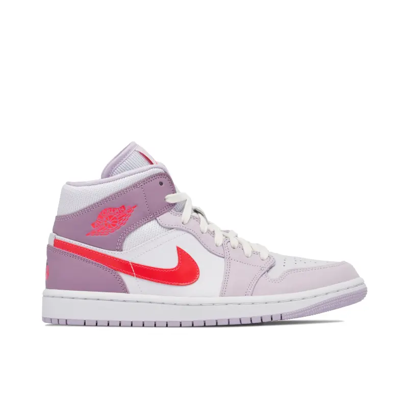 Air Jordan 1 Mid Valentine's Day (2022) (W)