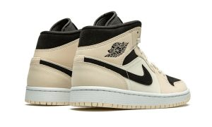 Air Jordan 1 Mid Barely Orange (W)