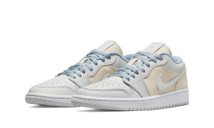 Air Jordan 1 Low Canvas (W)