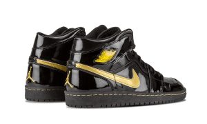 Air Jordan 1 Retro Metallic Gold