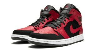 Air Jordan 1 Mid Reverse Bred