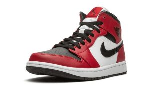 Air Jordan 1 Mid Chicago Toe