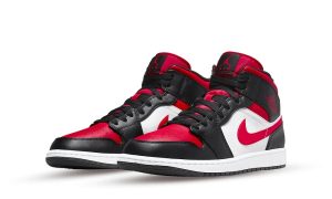 Air Jordan 1 Mid White Black Red (2022)