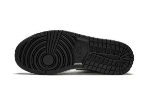 Air Jordan 1 Mid Top 3