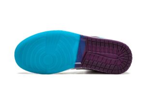 Air Jordan 1 Mid Hornets