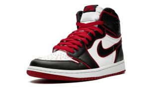 Air Jordan 1 Retro High Bloodline