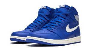 Air Jordan 1 Retro High Hyper Royal
