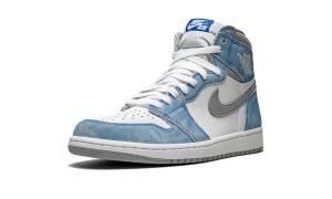 Air Jordan 1 Retro High OG Hyper Royal