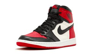 Air Jordan 1 Retro High Bred Toe