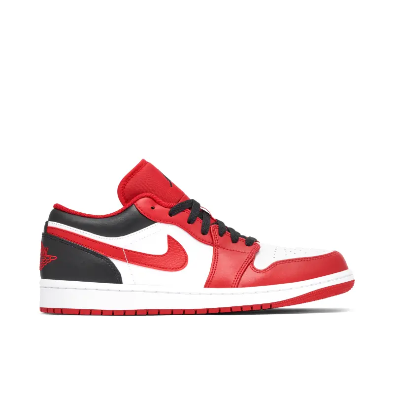 Air Jordan 1 Low Bulls