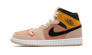 Air Jordan 1 Mid SE Particle Beige