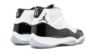 Air Jordan 11 Retro Concord (2018)