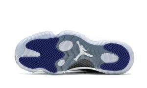 Air Jordan 11 Retro Concord (2018)