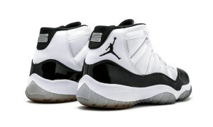Air Jordan 11 Retro Concord (2011)