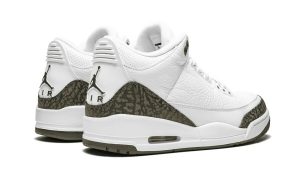 Air Jordan 3 Retro Mocha