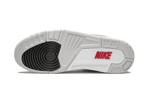 Air Jordan 3 Retro Tinker University Red