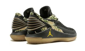 Air Jordan 32 Low Camo