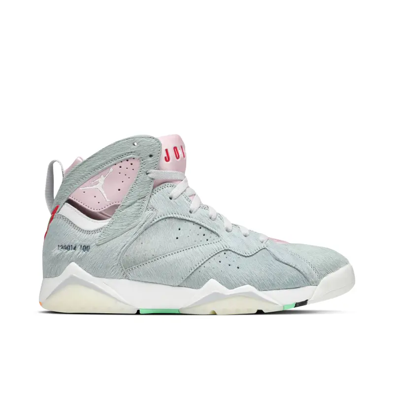 Air Jordan 7 Retro SE Hare 2.0