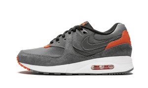 Nike Size? X Nike Air Max Light