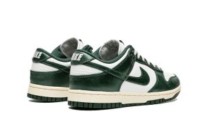 Nike Dunk Low Vintage Green (W)