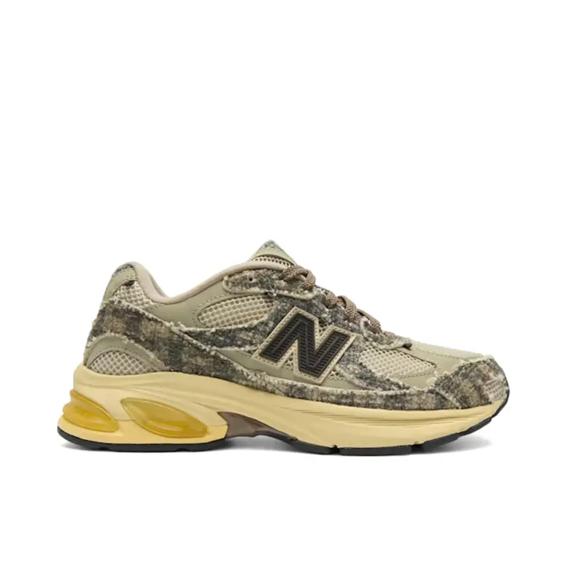 New Balance 2010 Joe Freshgoods Bag Lady