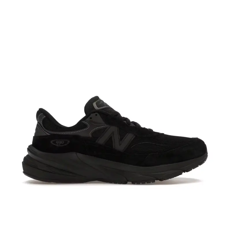 New Balance 990v6 Triple Black