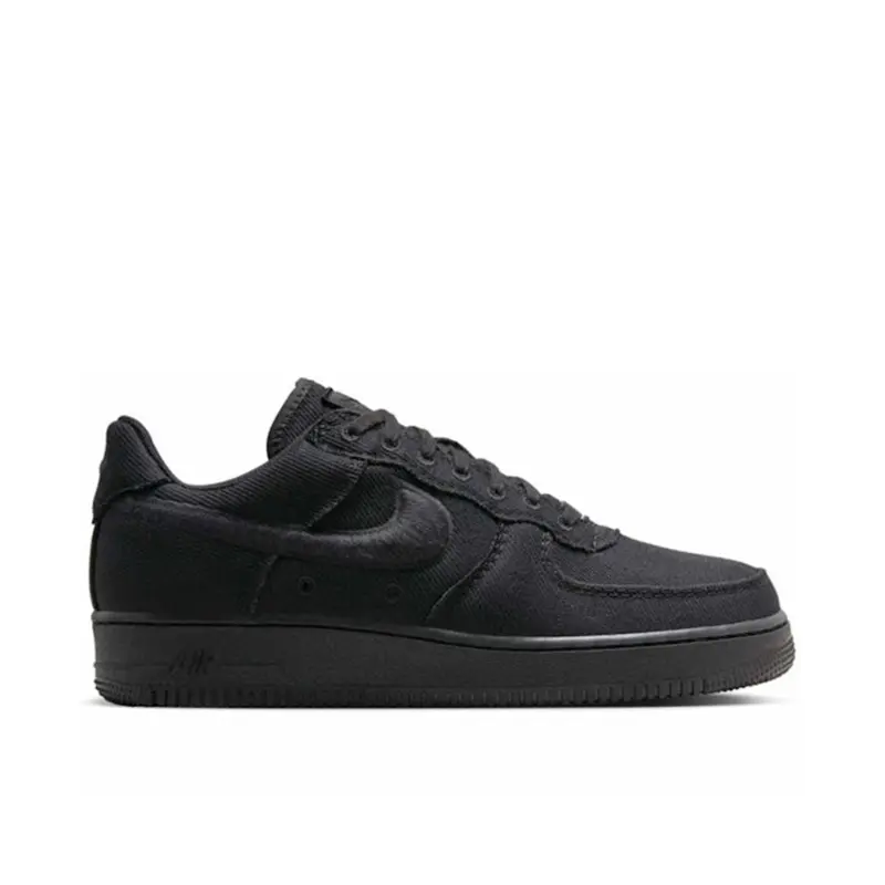 Nike Air Force 1 Low Triple Black Canvas