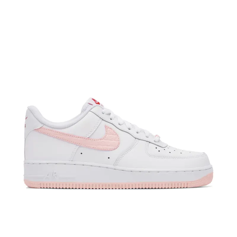 Nike Air Force 1 Valentine's Day (2022)