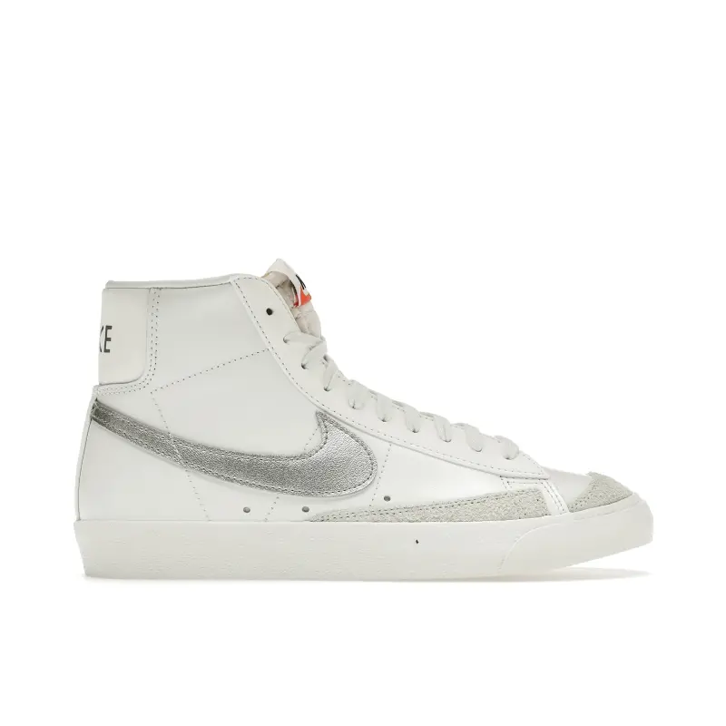 Nike Blazer Mid 77 Summit White Silver (W)