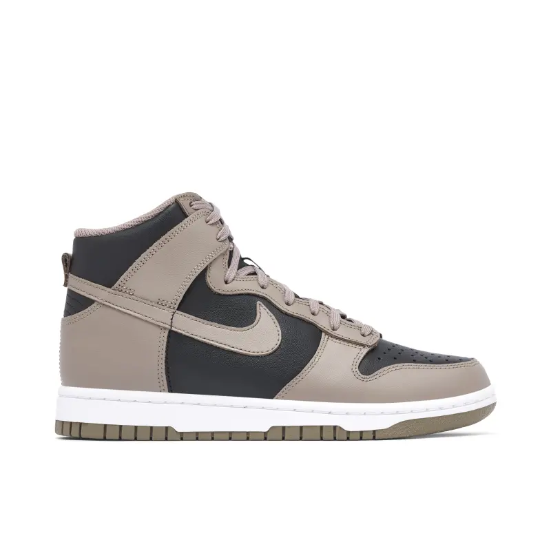 Nike Dunk High Moon Fossil (W)