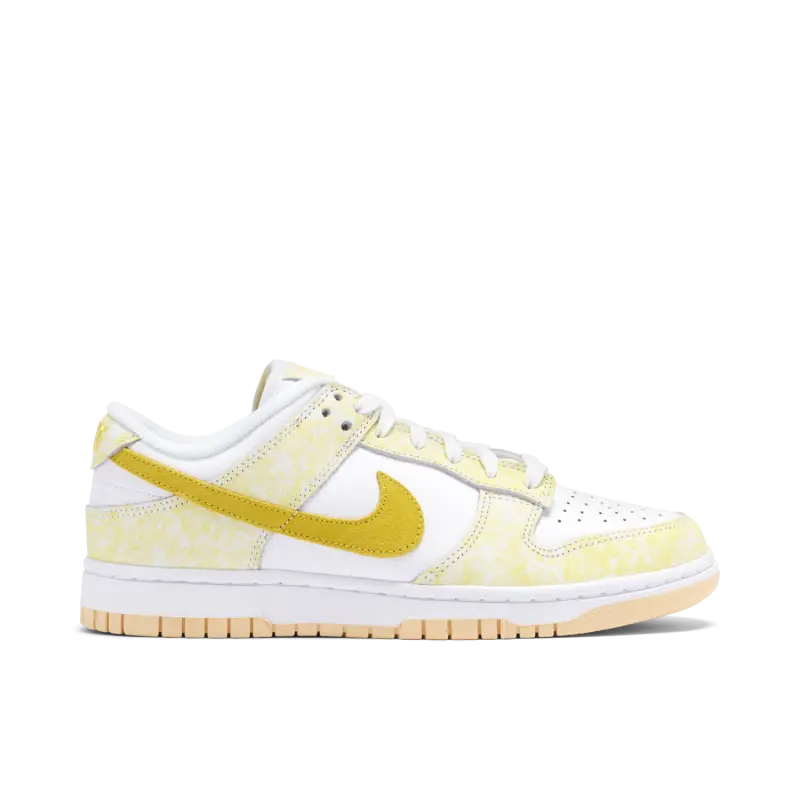 Nike Dunk Low OG Yellow Strike (W)