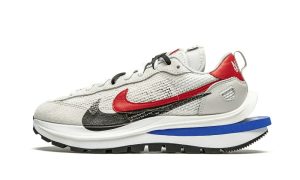 Nike x Sacai VaporWaffle Royal Fuchsia