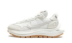 Nike x Sacai Vaporwaffle Sail Gum