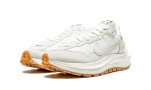 Nike x Sacai Vaporwaffle Sail Gum