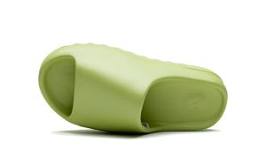 Adidas Yeezy Slide Resin (2019/2021)