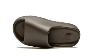 Adidas Yeezy Slide Soot (2021)